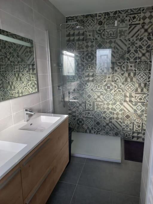 Villa Le Clos Des Oliviers L'Escale Екстериор снимка