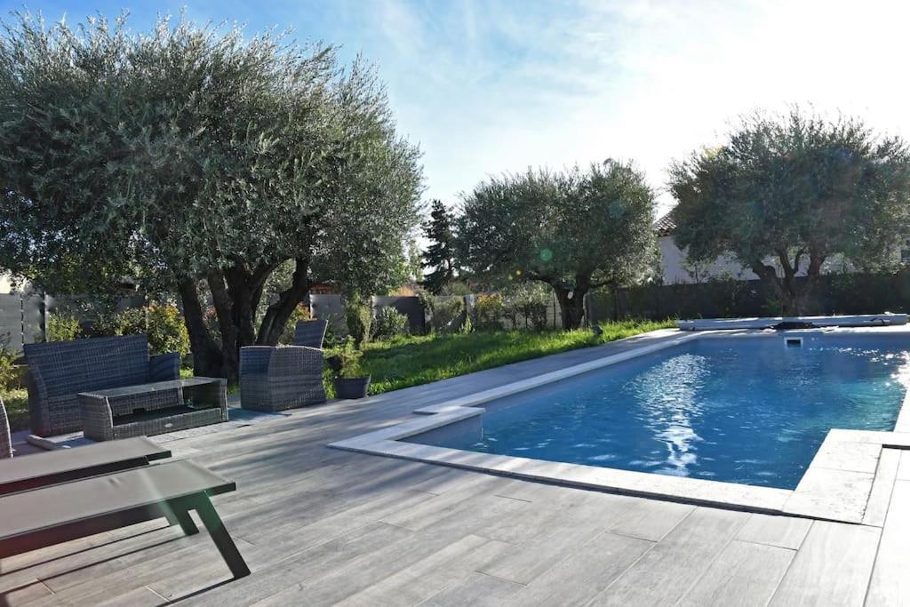 Villa Le Clos Des Oliviers L'Escale Екстериор снимка